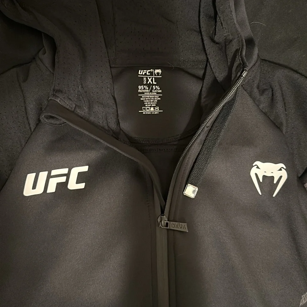 UFC Mens XL Venum zip Hoodie-Justin Gaethje - Picture 2 of 12